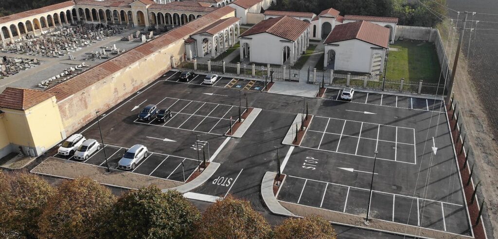 parcheggio cimitero gussola